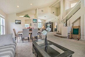 < 5 Mi to Disney Parks: Spacious Home w/ Lanai