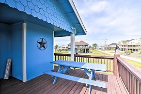 Colorful Crystal Beach Home w/ Ocean View!