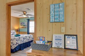 Colorful Crystal Beach Home w/ Ocean View!
