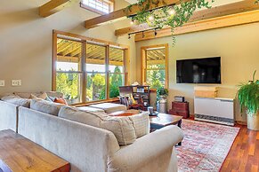 Greensboro Home w/ Porch & Countryside Views!