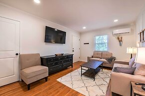 Charming Charlotte Condo - Fully Renovated!