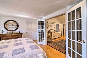 Damascus Home w/ Fire Pit & Views, Walk to Shops!