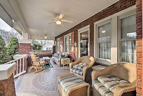 Damascus Home w/ Fire Pit & Views, Walk to Shops!