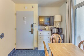 Bay Watch Resort Studio w/ Resort Amenities!