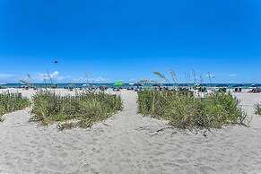 Bay Watch Resort Studio w/ Resort Amenities!