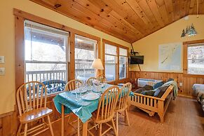 'gone Hiking' Bryson City Cabin w/ Hot Tub & Grill