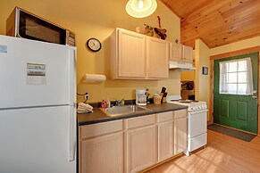 'gone Hiking' Bryson City Cabin w/ Hot Tub & Grill