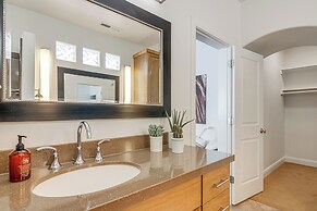 Zion Area Home w/ Scenic Views & Private Hot Tub!