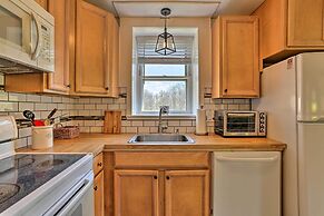 Patio & Fire Pit: Idyllic Cottage in Hellertown!