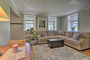 Patio & Fire Pit: Idyllic Cottage in Hellertown!