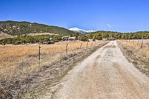 4-season Mountain Escape With Breathtaking View!