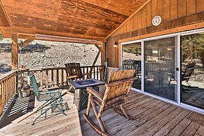 4-season Mountain Escape With Breathtaking View!