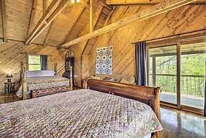 Spacious Cabin on Dale Hollow Lake w/ Hot Tub!