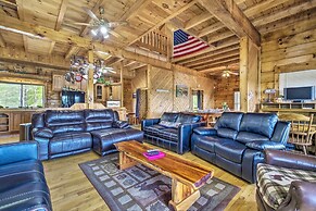 Spacious Cabin on Dale Hollow Lake w/ Hot Tub!