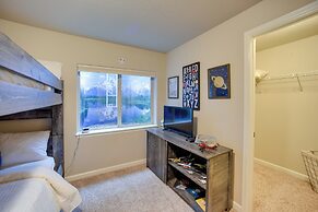 Colorado Springs Townhome w/ Game Room & Mtn Views