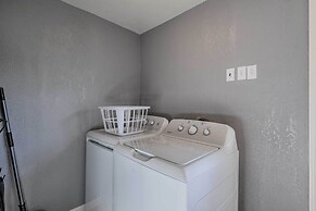 11 Mi to Dtwn Branson: Cottage in Rockaway Beach!