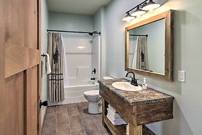 Lakefront Wisconsin Dells Home w/ Game Room