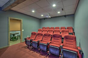 Lakefront Wisconsin Dells Home w/ Game Room