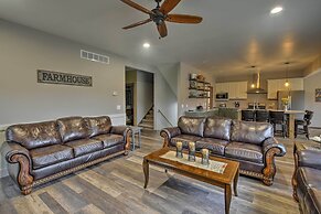 Lakefront Wisconsin Dells Home w/ Game Room