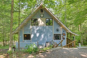 Riverside Cabin w/ 3 Decks in North Vernon!