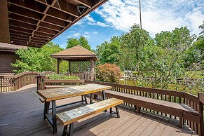 Vermilion Riverfront Home w/ Indoor Pool