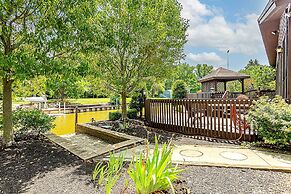 Vermilion Riverfront Home w/ Indoor Pool