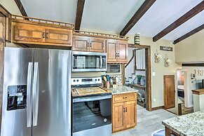 Vermilion River Home w/ Hot Tub & Private Dock!