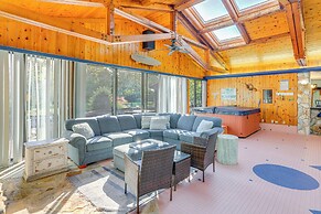 Vermilion River Home w/ Hot Tub & Private Dock!