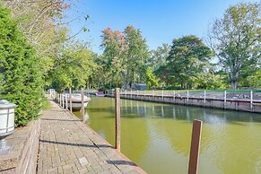 Vermilion River Home w/ Hot Tub & Private Dock!