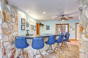 Vermilion River Home w/ Hot Tub & Private Dock!