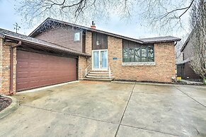 Vermilion River Home w/ Hot Tub & Private Dock!