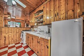 Ruidoso Cabin w/ Grill - Near Grindstone Lake!