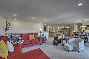 Outdoor Enthusiasts' Retreat w/ Hot Tub, Deck