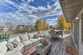 Outdoor Enthusiasts' Retreat w/ Hot Tub, Deck