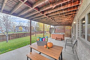 Outdoor Enthusiasts' Retreat w/ Hot Tub, Deck