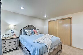 Outdoor Enthusiasts' Retreat w/ Hot Tub, Deck