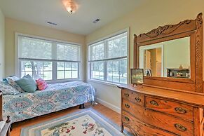 'juju's Place' Warsaw House w/ Deck & Tree Swings!