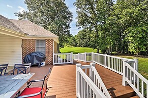 'juju's Place' Warsaw House w/ Deck & Tree Swings!
