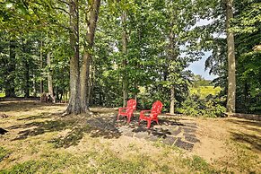 'juju's Place' Warsaw House w/ Deck & Tree Swings!