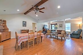 'juju's Place' Warsaw House w/ Deck & Tree Swings!