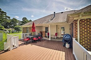 'juju's Place' Warsaw House w/ Deck & Tree Swings!