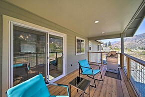 River Acres Retreat w/ Grill & River Access!