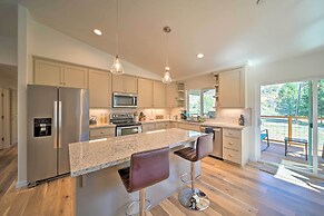 River Acres Retreat w/ Grill & River Access!