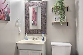 Lake Retreat in Carolina Trace w/ Resort Amenities