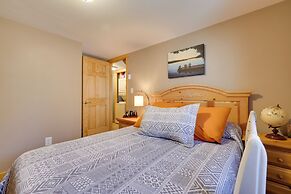 Walk to Beach: Pocono Lake Cabin w/ Pool Access!