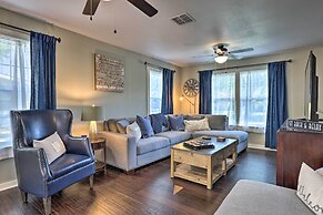 Cozy Retreat w/ Hot Tub & Fire Pit: Close to Main!