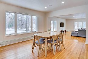 Hopkins Vacation Rental ~ 12 Mi to Minneapolis