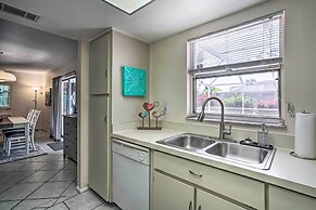 7 Mi to Beaches: Pet-friendly Cape Coral Home