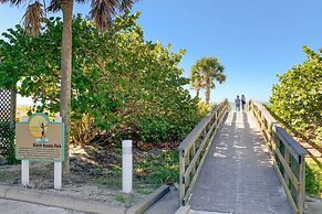 Large Balcony & Water Views: Indian Shores Condo!