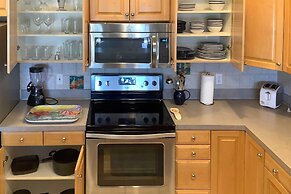 Large Balcony & Water Views: Indian Shores Condo!